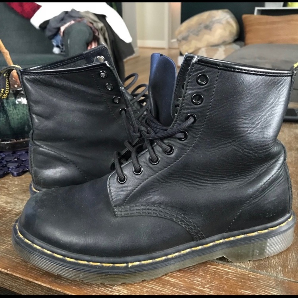 Dr. Martens 1460 boots